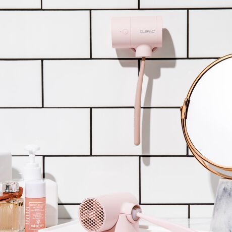 [^:CL]uV3.35m/s̗D͊Mgp͂ȃ[^[ŋC𑗂肱݁A݂͂̂ŗD̂ŃuVւ̕ό`ϐFȂǂ̕S܂B͂ȃ[^[1Ԃɖ4,700]Aϕ3.35m/s̕ŊAGꂽuV̍׋ۂ̑B}܂B ܂ׂȂ𑗂njJ\ʓIȊ̂߁AȊ̂悤Ȍ`̑ɂȂĂ܂BnjJz[ʂȂ番UȂ悤ɐ݌vAuVŜɕ͂܂BUV-C LED99.9̋͏ۏیʂ̍260`285nmgтUV-C LEDuVɎcĂGۂ͂ɏۂ܂B3ҋ@ւeXgς݁B֗USB-C[dR[hXobe[𓋍ڂĂ̂ŁA[dĐEOoȂǂłR[hXŎgpł܂B[dԂŖ26gp\łB@Ǌ|ɂX^hɂȂ2Wayz_[Ǌ|⎩X^hƂĎg2Wayz_[𓯍Ă܂Bt}OlbgƗʃe[vIł̂ŁAɍ킹Ďt邱Ƃł܂BɂĂ̓}Olbg̎͂アꍇ܂B͓̎̃V[𗘗pĎtĂBduVɂΉVRz_[^uVۊł͓ȂƂAduVȂǂ̑lbNɂΉ܂BuVŒ肷z_[ɂ͏_̂VRgpĂ܂Ba11mm܂ł̑ɑΉĂA̎ނ̎uVƕێ܂BhC[v킹郆j[NȃfUCuVZbgƃwAhC[̂悤ɂȂ郆j[NȃfUCłB̂4J[WJĂ܂Bgp@UV-CێuV{̂ɑ܂BJo[Ǝŏۂn܂܂B3Ԃ̏یAŒ~܂BrŒ~ꍇAJo[JƏۂ~܂܂Bt@{LEDCg̃{^ĊJn܂B5Ԃ̊̂̂AŒ~܂BrŒ~ꍇA{^𒷉܂B@\̂ݎgpꍇJo[JԂŊ{^Ɗ݂̂삵܂B3ۊ͊{^Ɗ݂̂삵܂BLED̊mFۂ̂ݓLED_BuVăJo[ƎŏۊJnB3㎩It+𓯎ɃXJCu[LED_B{^5Ԋ㎩ItBrŊ{^𒷉Ɗ~܂܂Bǂɐݒu@ݒuʂɃ}OlbgȂfނ̏ꍇA̗ʃV[z_[̔wʂɂĎtĂB1jݒuʂ̐Sɐ@ĂB2j̗ʃV[Жʂ𔍂Az_[wʂɓ\tĂB3jʃV[̂Жʂ𔍂AݒuʂɓĂē\tĂB4jz_[Œ肳ꂽ̂mFAuVăJo[ĂB V[1̂ݗp\łBŏɐڒĂ璼̓\蒼͉\łAŒ肳ĂYɔƂł܂B ǂɓ\1uĂ玕uVĂBV[Œ肷܂ŏԂ܂Byp̒Ӂz1. UVێLED𒼐ږڂŌȂ悤ɂĂB2. hdlł͂܂̂ŁA{̂GȂ悤ɂӂB3. gł̕EC͂߂B4. M(50ȏ)̋߂ł̎gpAΒւ̓͂߂B5. {̂ɋՌ^ȂłB6. VA˓̂ԓȂǂŖ{igp܂͕ۊǂȂłB̏̊mFłȂꍇA܂͕sȕɂĐꍇ͕ۏؑΏۊOƂȂ܂B