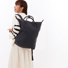 【SIFFLER/HAPITAS PLUS】 撥水 防水 スクエア型リュック