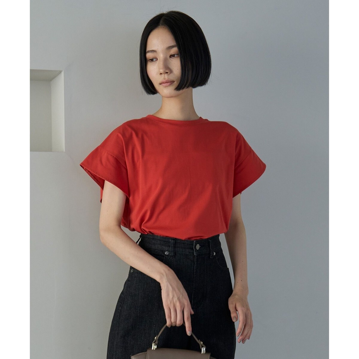 フレアスリーブ Tシャツ