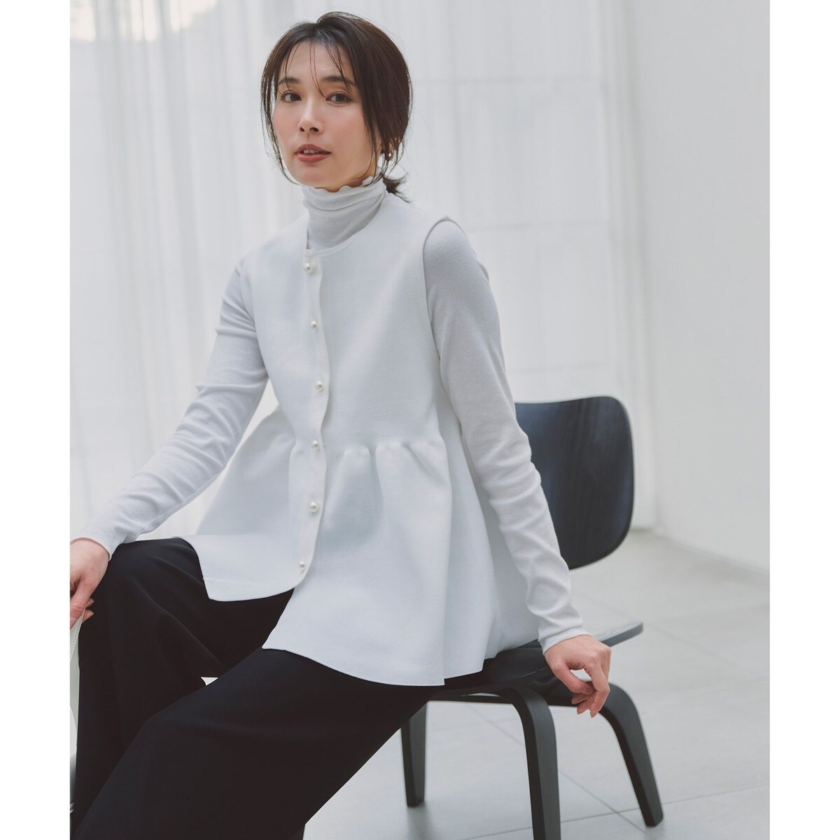 【VERY×UNFILOコラボ】2WAY ペプラムジレ＋BALLSEY パンツ VERY×UNFILOコラボ】2WAY ペプラムジレ | アンフィーロ(UNFILO