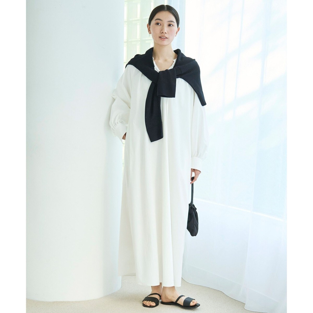 極美品✨大きいサイズ44✨️23区　洗えるＣａｎｃｌｉｎｉ　シャツワンピース　白 極美品✨大きいサイズ44✨️23区 洗えるCanclini シャツ