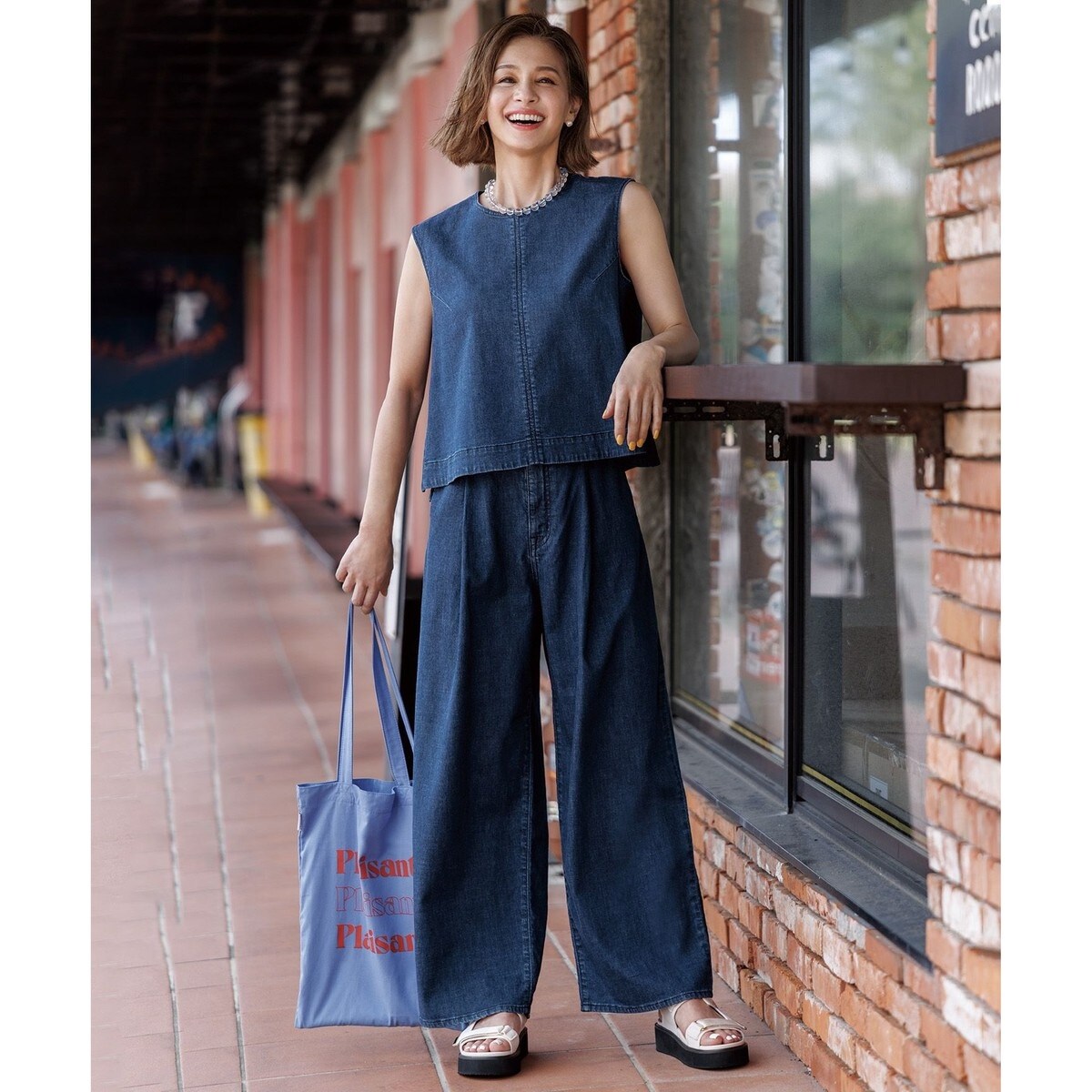 最終お値下げ❣️UNFILO DENIM LIGHT タックワイドパンツ UVカット/遮熱】UNFILO DENIM LIGHT タックワイドパンツ