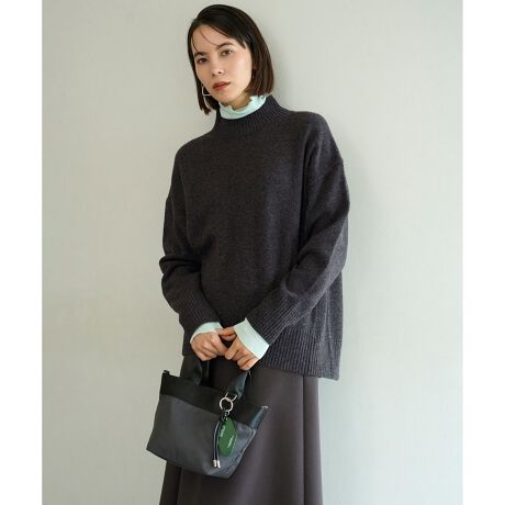 [^ԁFKRUMGW0530]悢䊴ƂfBe[ŁApT}ɂȂjbgIׂTCYLxɁIWEBŁAyXSTCYzVoIfUCɂł킹₷~j}ȃnClbNvI[o[Bقǂ悭肵TCYŁA͂KB钷̂|CgBtgw̓Ehɂ邱ƂŁARȌɂȂ炸X^CO₷ACełB̃Z^[V[ɉA㐞XbgA܃XbgȂǁAobNX^CfGɌĂfUCBfތyƂӂ݂̂j[W[hE[ɁAJV~uhaёfށBJV~L̏_炩ȕƁAӂƂ˔Ă܂Bj[W[hE[́AxߐF̍ۂɂF\ɂ܂B@\1jEHbVuŎ􂢂ł̂łyXfރACeJV~uh N[lbNjbg (KRUMGW0531)JV~uh VlbNjbg (KRUMGW0522)yWEBzJV~uh OJ[fBK (KRUMGW0523)yWEBzJV~uh Xg[ (ZZUMGW0520)̐̓Tvĩf[^łBۂ̏iƎdlقȂꍇ܂B摜̓Tvi𒅗pĂ邽ߎۂ̏iƎdlقȂꍇ܂B܂AX^WIɂƖقȂ邽ߏi̐FقȂČꍇ܂B\߂BCtH[VCɓo^߂łIyuĥCɓo^zViׂ̓Z[ȂǁAuĥȏ󂯎邱Ƃł܂ByîCɓo^zēגʒmȂǂȏ󂯎邱Ƃł܂B