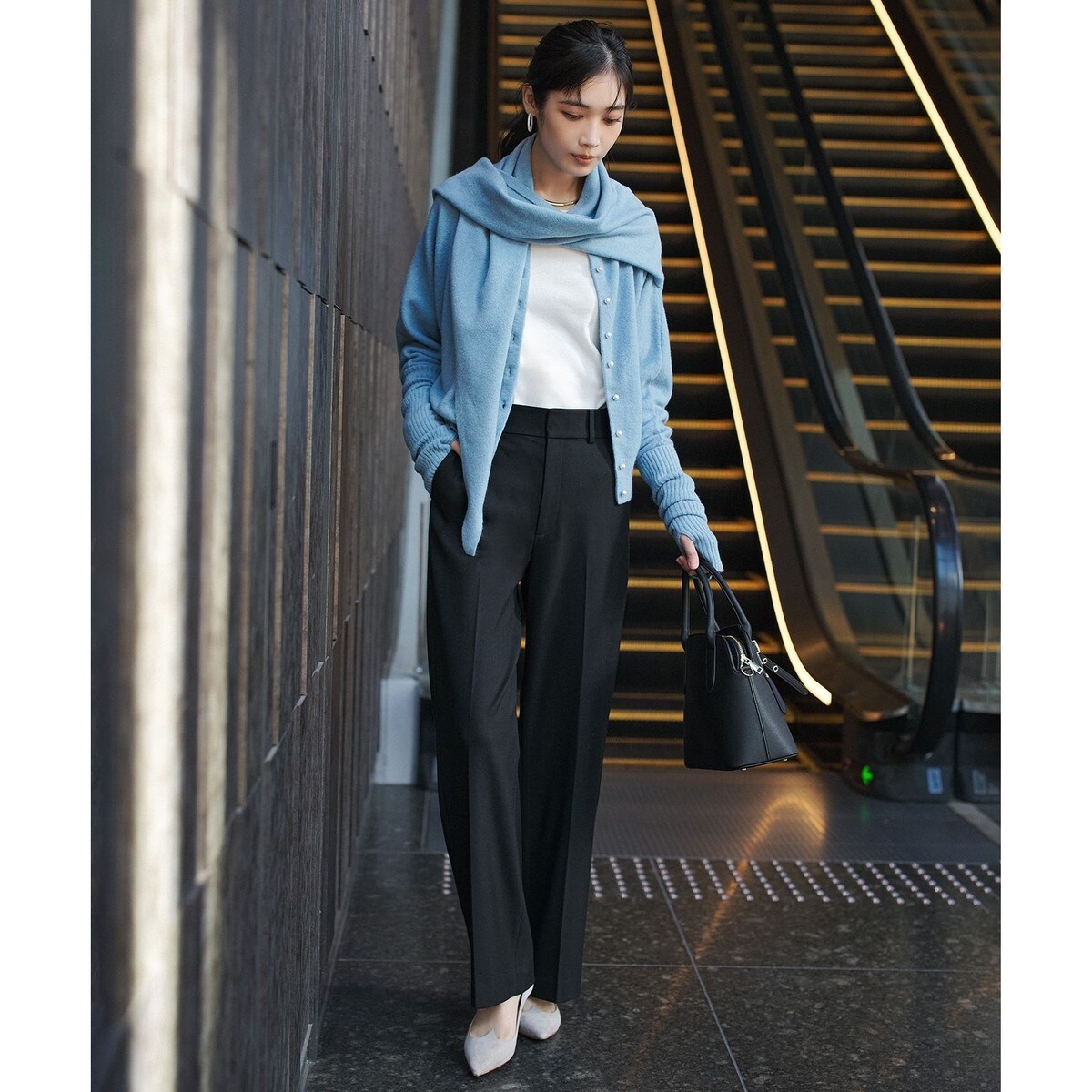 アンフィーロ(UNFILO) パンツ の一覧 | マルイウェブチャネル