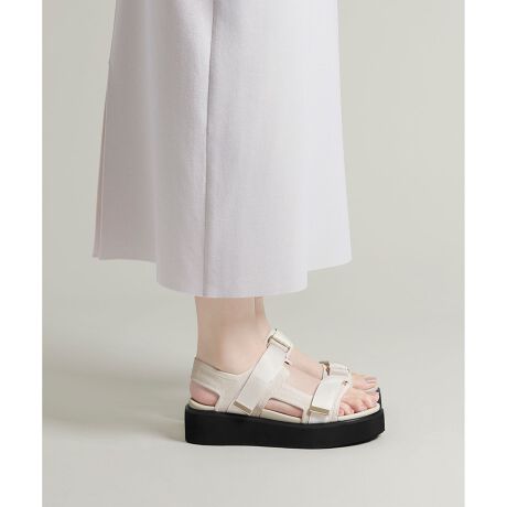 [^ԁFSESIGW0305]jbgAЂSnCBɂɂDV[YCsteppi(Xebs)ȂꊴoAVT_oIijbgfނ̃Xgbvɉ₩ȃTee[vd˂AfUCT_BTee[ṽ_uxgŁAƃz[hAjbg̃Abp[ŏ_炩Ă邽ߌCCꂵɂłB\[͐Vǒ݂̂锭Co[fނŁAӂNbV̂闚SnANx̍X^COĂ܂BFWJԐFłȂAJtȃ`FbNA炵ꂪy߂V[YłBf ESUSTAINABLE gpς݃ybg{gvX`bNpނTCN|GXe[gpBAEg\[~TCNfޔzłBɁACȂƂŗAɂCO2ro팸BTXeCiufނgpVbp[(ʔ)͂ȂƐlbgƂĂgD̂łB EEASY CAREꂪCɂȂĂ炲Ŏ􂢉\Bp̃AJ܂Ő􂦂܂BT_V[YEX|[cT_iSESIGW0306jEXg[q[T_iSESIGW0550jErW[tX|[cT_iSESIGM0304jEobNxgT_iSESIGW0303jEX|[cT_iSESICM0300jsteppi(Xebs)Ƃ͍@\ŃTXeCiuȃV[YuhBɂɂ₳V[YWJB u􂦂EyEɂȂvV[Y̒ĂڎwA2N̊JԂoĎ܂I steppiЉy[W͂灄@ȂǁACɂȂ|CgQAłЉ̐̓Tvĩf[^łBۂ̏iƎdlقȂꍇ܂B 摜̓Tv̂ߎۂ̏iƎdlقȂꍇ܂B jbgV[Y@jbgT_