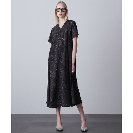 [^:206251041001]IWivgŉ؂₩ɒfVlbNhXEɂĂՂƃ{[ꂽACVGbgE̘rCɂȂȂE}V[EHbVu\EubNAuE2FWJi : ȂLk : Ȃň : ʗn : ȂX^btr[OVlbNAChXŁAgݍ킹ANZT[CɂāAhbV[ɂJWAɂ鎖ł܂BǂȃV`G[Vɂp\Ȗ\ACełBɂă{[ȂAw̃ubÑOOe[v|CgB̘rCɂȂȂ悤ȑɂĂ܂BIWivgŉ؂₩ɒf܂BpŊȒPŁAVɂȂɂA}V[EHbVu\łBmici̍DȃeCXgɂ߂͂AɌ2017N9Ƀfr[BCasualModeAFeminityMasculinity EEEGgfނƃfUCŕ\Bv킸ɎĎ̃[h[uɉĂ܂ȂAGbW̌J[oX◧̊̂fBe[Buh́umici (~`) v́Auv ́umvȂ\EEEuv̂܂̗lXȁu~`v\BRɁA炵t@bVyޏ֏iȃJWAACeĂuhłB戵ӎf̒p摜̏ꍇA̓ɂAۂ̐FƈقȂČ邱Ƃ܂B F́Ain̉摜QƂB