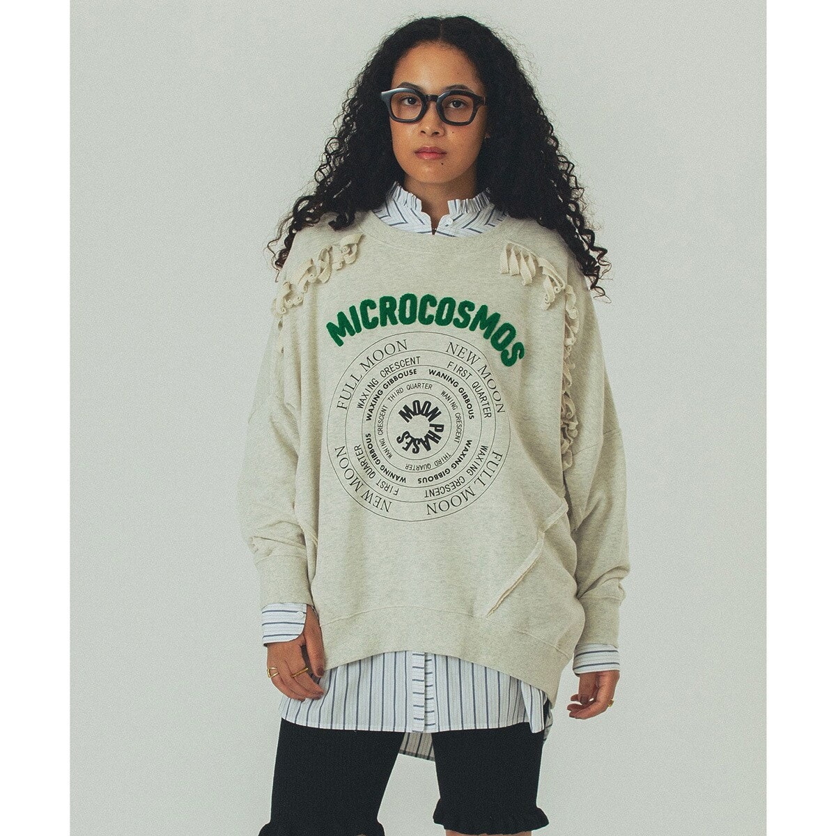 [}C]GENEHEAVENS/EMBROIDERY PRINT FRINGE SWEAT/[YobhiROSE BUDj OATMEAL