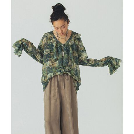 [^:202253013006]Be[Wvg~tfUC̃VA[uEXEXgCvɃD荞񂾃VA[nɁAROSE BUDIWỉԕyCY[gݍ킹vg̗pE菑^b`̃hbgAIŉ݂̂郔Be[WfUCE傫ȃt܂ƃttF~jȉ؂₩oEWPbg̃Ci[ƂĂtfAX^CÕANZgɁEL~\[^Ngbvƍ킹ēyރX^CO߁EfjȂǂ̃JWA{gƍ킹Ĕ̂R[fɂ}b`EbhAlCr[2FWJiEFȂELkFEňFEnFȂEVGbgFX^_[hX^btr[̂VA[nɃBe[W̃pb`[NvgfꖇłBt܂ƃt܂茳؂₩ɌĂAWPbgHDĂ݊܂BJWA{gƍ킹ΊÂ}ltF~jȃX^COy߂܂B