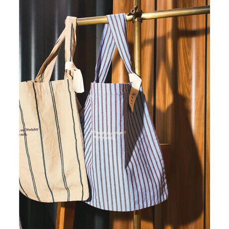 [^:212253053010]XgCvڂA₳F̃V_[g[gEWXgCvR[f̃ANZgɁEtgɂ͍T߂ȎhJSEm[gPCA4TCYeʁE_炩fފŁA΂炸莝ĂE߂̃V_[XgbvŌւ̕SyEuEAx[WAu[3FWJX^btr[XgCv̗DJ[͂̃g[gobOłBVvȒȂɂf长ŁAfC[gɂ҂B_炩Čyʂȑfފő傫߃TCYł₷Aʋ΁Eʊwɂ֗ȃACełB߂̃XgbvɐH݂ɂAוłSĎg܂BhJS肰ȂANZgɂȂĂāAlۂoł܂BbeejqhD[Ł큄ƂӖB킩萁AԂ炫Al̋C܂悤ɂ͂̂ʂĊӂΊzĂBȎv߂āACh̐Y҂񂽂ЂƂЂƂJɍeLX^CnhNtgg߂ɎĒ邩ɂĂ͂܂B戵ӎE摜̏i͌̏Ǝ˂pxɂAƐFقȂꍇ܂B܂\̃TCYƎ͎኱قȂꍇ܂̂ŁA\߂BEi̐F̖ڈ́AiP̂̉摜QƂBE摜̏i̓TvƂȂ܂Bۂ̏iƐFAdlAHATCYAfޓ኱قȂꍇ܂B