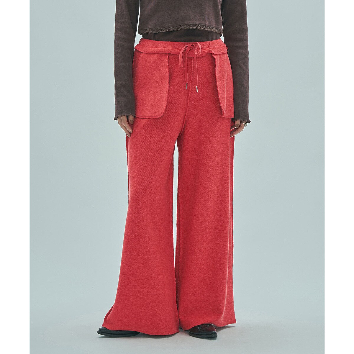 mag.by c/WIDE SWEAT PANTS