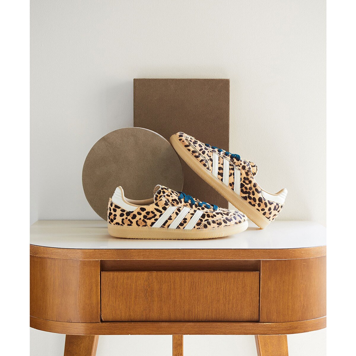 [�}���C]ADIDAS SAMBA OG W/���[�Y�o�b�h�iROSE BUD�j BROWN