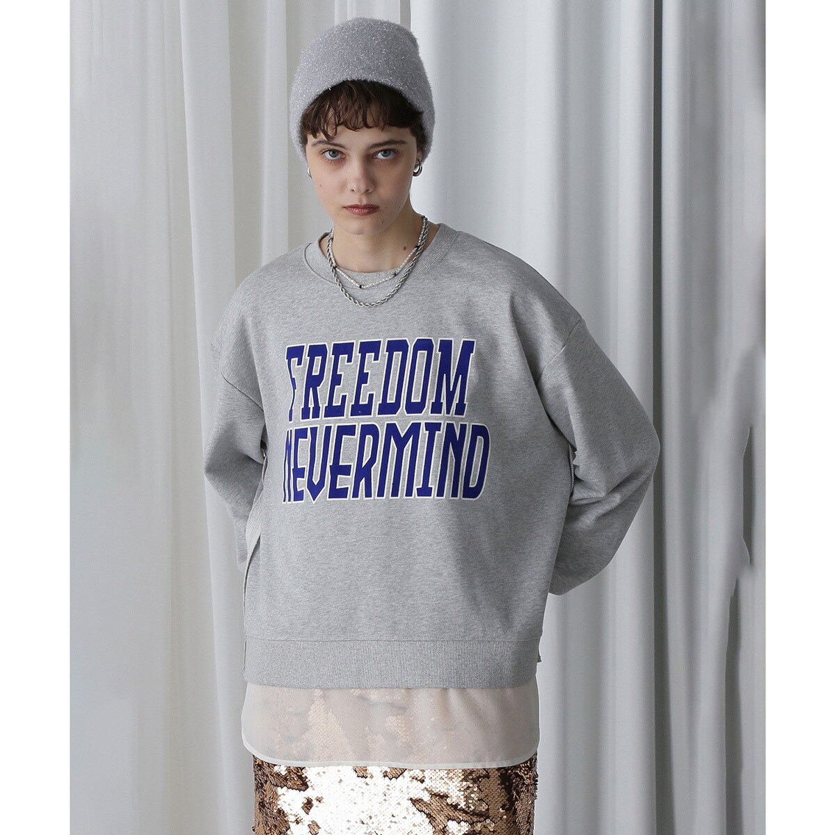 [�}���C]OKIRAKU×ROSE BUD/FROCKY PRINT DOCKING HEM SWEAT/���[�Y�o�b�h�iROSE BUD�j GREY