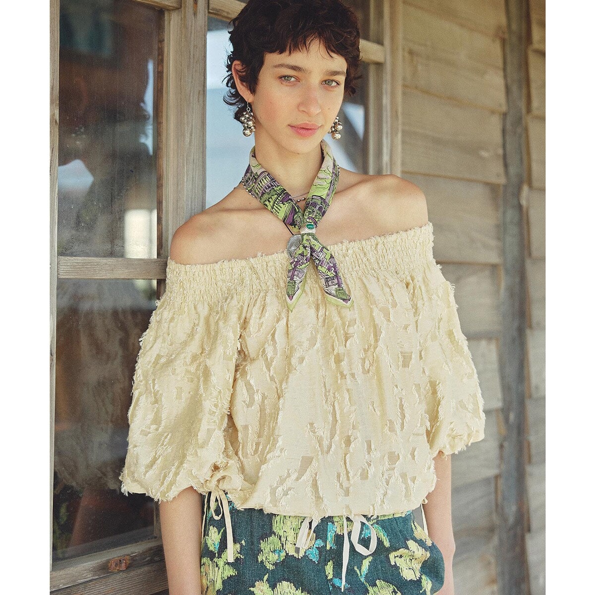 ROSE BUDローズバッド　クレオルム　フリンジシャギーコート　M 美品 OFF SHOULDER BLOUSE | ローズバッド(ROSE BUD) | マルイウェブチャネル