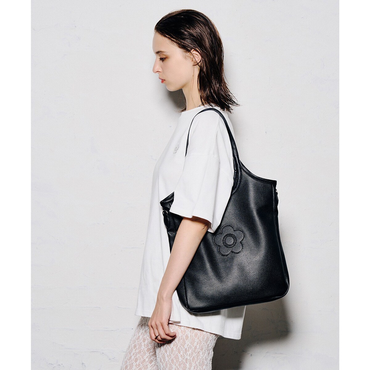 MARY QUANT DAISY ROUND HANDLE TOTE | ローズバッド(ROSE BUD
