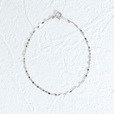 [^:71-9701]yɏiグĂؚ`F[uXbgȓɍ킹ăLLƋPт₩ȃ`F[uXbgBVvȂ܂ŕ΂Ă邩̂悤ȋP܂B̌Ԃ璲xǂ̂ĂAm̏ォtĂ茳lȈۂɁB{ł\ȑ݊łAoO⎞vƂ̃C[hy݂܂