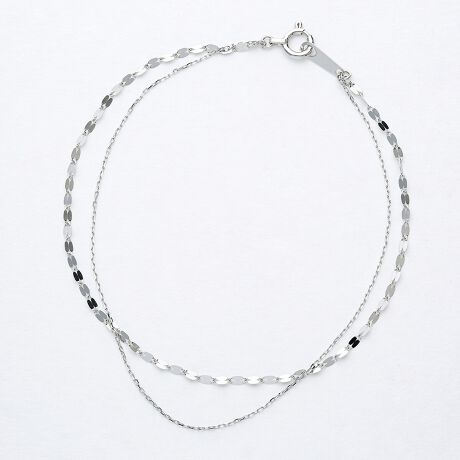 [^:71-9728]т₩ȃ`F[́Aׂ߂̃`F[2Aɂ邱ƂŒ悢JWAvXAĝfUCuXłB_炩ɊYfނƃfUCǍԂ璲xǂ̂ĂAm̏ォtĂ茳lȈۂɁr̃C@ׂȂ̂ŁALC߃t@bVɂtH[}ȃV[ł̑łA炵ioĂACełB܂A{ł\ȑ݊łAoO⎞vƂ̑sb^莝̃WG[ɍ킹ĂAaēރ~j}fUC͂̈łB΂gȂ̂ɂȂɂPn̑@ׂɂȂƈ|܂c