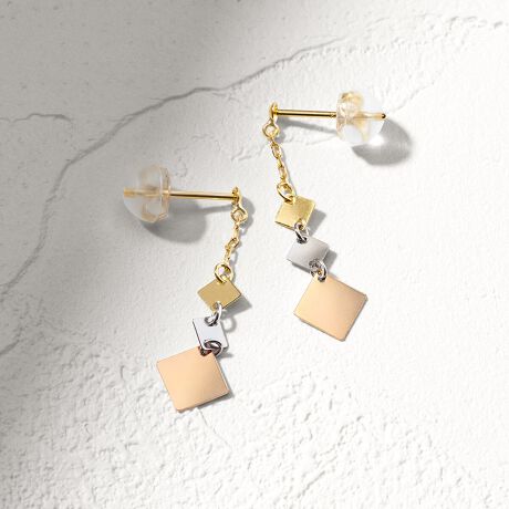 [^:43-8693]18ƃv`ĩRrl[VsAXBR̂Ђ``[tOf[V̂悤ɘA˂AꂽfUC̃sAXłBh邽тɈقȂJ[肰Ȃ󂯁Aɗ̓IȋPvX܂BVvȃR[fBl[g̃ANZgɂA؂₩ȃX^C̎dグɂLgACełBg͂AʂȃV[ɂ߂̏iȃsAXłB