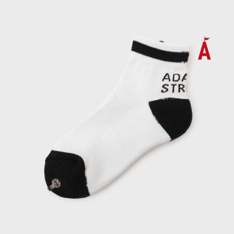 [^ԁFS7002272]yfUCzɂ肰Ȃ{ꂽuhS|Cg̃V[g\bNXBV[Y`ɂ̓CzAX|[eB[ꂽۂ^܂Bv[X^CJWAR[f̃ANZgƂĊ􂷂ꑫłBV[ĝ߁AG߂킸LV[łg܂B̏i̓TvgpĎBeĂ܂BfUCzFȂǂۂ̏iƂ͈ꕔقȂꍇ܂̂łBƖ̊֌WɂAۂFČꍇ܂B܂Ap\REX}[gtHȂǂ̊ɂA኱iƉ摜̃J[قȂꍇ܂B