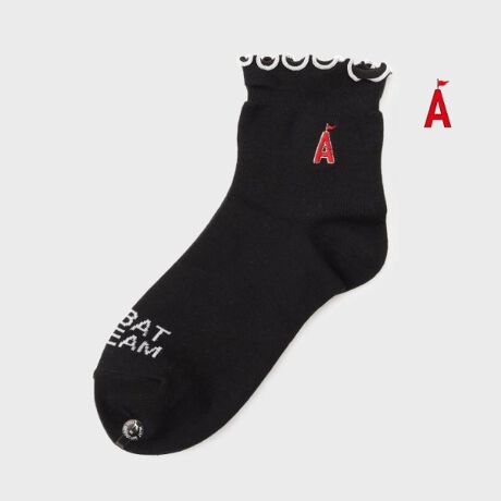 [^ԁFS7002270]yfUCzɎ{ꂽEfUCA肰ȂtF~jĂV[g\bNXłBԂɂAtbÕSfUCAX|[eB[ŐꂽۂvXBStV[͂AV[g{gXƂ̑gݍ킹őy₩ɖR[fBl[gɂ߂̈ꑫłB̏i̓TvgpĎBeĂ܂BfUCzFȂǂۂ̏iƂ͈ꕔقȂꍇ܂̂łBydlz̐íARۖhLHĂ܂B̌ʂ͉ivIł͂܂BƖ̊֌WɂAۂFČꍇ܂B܂Ap\REX}[gtHȂǂ̊ɂA኱iƉ摜̃J[قȂꍇ܂B