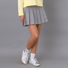 プリーツスカート