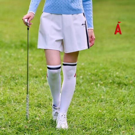 [^ԁFS7064900]yTChC̃ANZgnCEGXgLbgpczyfUCzghꂽnCEGXgLbgpcAStV[ɂ҂ȃX^CɎdオ܂BeɎ{ꂽzFTChCA肰Ȃꂽۂ^܂Btgɂ́Auh̃tbOSAANZgƂȂ|CgɁB₷dfUCŁAv[X^CbVɌ܂܂Byfށz2WAYXgb`̗pAKȃtBbgBUVJbg@\AɃEIbVu˔Ă܂BՂZ~bNq܂ރt_gpĂ邽߁AłɂAEhCɂpł܂BigɂœKȋ@\ǋiłBydlzE|PbgF~3 ~2Eet@Xi[EnȂzCgi002j͂ⓧ邽߁ACi[̒p߂܂B̐íAz̎OiUVjʂɂ܂B̌ʂ͉ivIł͂܂B̏i̓TvgpĎBeĂ܂BfUCzFȂǂۂ̏iƂ͈ꕔقȂꍇ܂̂łBƖ̊֌WɂAۂFČꍇ܂B܂Ap\REX}[gtHȂǂ̊ɂA኱iƉ摜̃J[قȂꍇ܂B