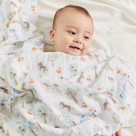 [^:SWADABASWC30013]aden + anaisiGCfAhAlCj̃RbgXfނōꂽXhBRbgX́A`Iɂ݂ƂĈpĂʋC̗ǂfނłBׂ₩ȐD肪ŁAhȂẢ܂ԂKɃT|[g܂BGCfAhAlC̃Xh́A_uK[[̏_炩́BԂ̂ɗDAgтɐSn悳ł܂B唻TCYȂ̂őprɎgAOoRpNgɎ^ׂ܂BXhgĐԂDނƂŃ[˂}A܂Ń}}̂Ȃ̒ɂ悤ȈS^ƂĂ܂B2026N̊xA߁i܁j`[tɂVBND]Ă銱xRNVłB݂ƂĂłȂAxr[J[̓悯P[vAނւV[gAvC}bgAf߂̉Jo[ƂĂ􂵂܂B唻TCYȂ̂őprɎgAOoRpNgɂŎ^ׂ֗͂łB ʋĈ悢RbgXn @ŊȒPɐ􂦁AɕۂĂ܂@^u[͂@ Ԃ̂ɗD\tgȕ ړIɎg֗ȑ唻TCY _uK[[ŏ_炩ႤĂd󂷂Xh́AԂ񂪑傫ȂuPbg^IAxbhV[cȂǂƂĒ􂵂܂BoYjɂ҂ȁAu[̐p{bNXłpӂ܂B/ʋĈ悢XfނŁA_uK[[̏_炩/݈ȊOɂprɎg唻TCYŎpQ/@Ő􂦁AoYjɂ҂Ȑp{bNXt/iɂ蕿̏oقȂꍇ܂Bg̃j^[ɂAۂ̂̂ƐFقȂꍇ܂ByΏ۔Nz񂶂傤yiTCYzW 120 cm ~ D 120 cm ~ H 0 cmygp@zSTEP1. ݂Op`ɐ܂AԂ^񒆂ɐQ܂B̎A݂͂ݏoȂ悤ɋC܂傤BSTEP2. Ԃ̕Е̘rIȂċ̏ɒuA݂̒[ĐԂ݂܂B]z͑̂̉Ɋ݂܂BSTEP3. Е̘ȑɒuẨ݂ւƊ݁AƌŒ肵犮łB[˂͏㔼gɌ邽߁A㔼gނłOKBҊ֐߂̐WȂ悤A͂ƂĂ܂ByӎzCiɎԂł̖CjAJŔGꂽ͑̈ߗޓɐFEFڂ肷鎖܂̂łӂBgp̑OɈxA󂷂邱Ƃ߂܂Bvgȉꍇ́Av̐iɑψڂՂ܂B舵ɂ͏\ӂB