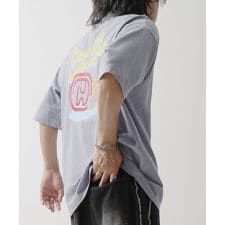ILL’S 【DOMDOM ドムドムハンバーガー】 ビッグシルエット バックプリント半袖Tシャツ