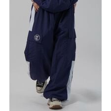 イルズ(ILLS)のILL’S セットアップ対応 ドロスト サイドライン ナイロンカーゴパンツ ワイドパンツ