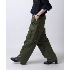 Confirm リベット付 ワイドストレート パラシュートパンツ