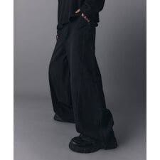 Confirm テクニカルパターンデニムパンツ