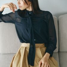 【着回し2WAY】クラシカル シアーボウタイブラウス