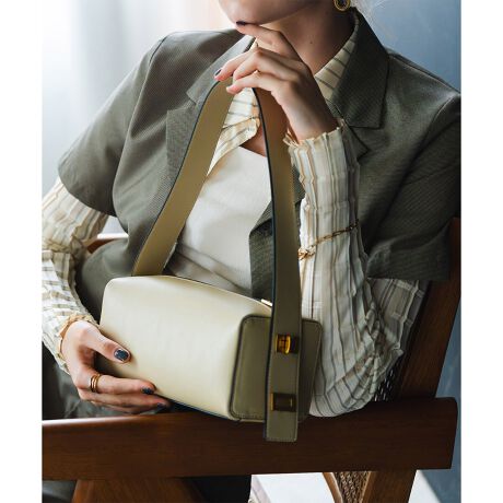 gh̃XNGA^nhobOBpointE{v̍鎿ƃTCh̃S[hQŏiȈۂɁBENVbNȕ͋CAǂȂɂR[fɂnރfUCBE{v̍鎿ƃS[hQŏiȈہBEp[eB[AwZs₨HȂǃtH[}V[ɂ劈􁝁E{vŒgobOȂ̂ŁAaELÕMtgɂIXXłBiEA4Ήi22~31cm)F~Ezi10~20cmjFZEybg{gi500mljFEybg{gci500mljF~fpʐ^͎BeɂAۂ̃J[ƑقȂꍇ܂B\߂Bi̐F̖ڈ́AiP̂̉摜QƂB------------------------------------------LAMARGE(}[W)-tHƃoXkɌvZAChicMinimalłȂ珗炵_炩fUC̃ACeāBmIŏiȏ̂߂̃t@bVObYuhB----------------------------------------îCɓo^ @n[g}[NNbNIJ[̍ēגʒmAZ[m点܂BVbv̂Cɓo^ @ViēגʒmȂǁAȏ󂯎邱Ƃł܂B[^:94056]