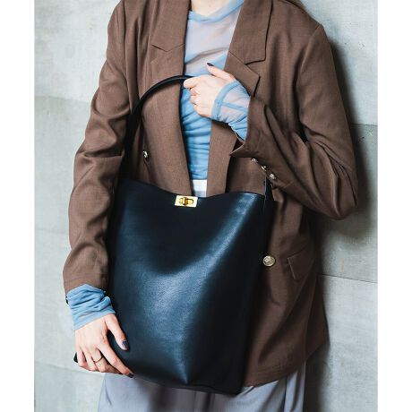 IIt킸geʂ̃oPc^V_[g[gBpointEgh̃oPc^nhobOBEA4TCY13C`PCyX[\ŁAʋ΂ʊwobOɃIXXBE{v̍鎿ƃS[hQŏiȈۂɁBEeʂȂ̂łP炢̃gxobOƂĂIXXłBE|PbgtŃpXP[XX}zȂǃTbƎo̎[ɕ֗BE{vfނgpĂ̂ŏvŁAg܂BcoordinateEX[c⃏s[XȂǃLC߃R[fɂ킹₷obOȂ̂ŃtH[}V[ɂIXXBiE|PbgFI[v|Pbg~1EA4Ήi22~31cm)FEzi10~20cmjFZEybg{gi500mljFZEybg{gci500mljF------------------------------------------ LA MARGE(}[W) -tHƃoXkɌvZAChicMinimalłȂ珗炵_炩fUC̃ACeāBmIŏiȏ̂߂̃t@bVObYuhB----------------------------------------îCɓo^ @n[g}[NNbNIJ[̍ēגʒmAZ[m点܂BVbv̂Cɓo^ @ViēגʒmȂǁAȏ󂯎邱Ƃł܂B[^:94043]