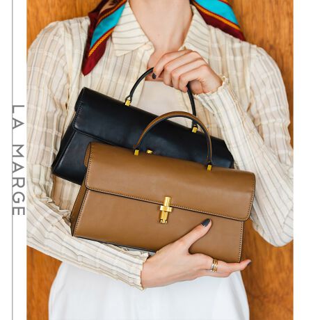 gh鉡XNGA^nhobOBpointENVbNȕ͋CAǂȂɂR[fɂnރfUCBE{v̍鎿ƃNVbNS[hQŏiȈہBEp[eB[AwZs₨HȂǂƂV[ł劈􁝁EO\ȃOV_[tȂ̂ŃR[fV[ɍ킹Ďg\BiE|PbgFt@Xi[|Pbg~1AI[v|Pbg~1EA4Ήi22~31cm)F~Ezi10~20cmjFZEybg{gi500mljF~Eybg{gci500mljF~------------------------------------------LAMARGE(}[W)-tHƃoXkɌvZAChicMinimalłȂ珗炵_炩fUC̃ACeāBmIŏiȏ̂߂̃t@bVObYuhB----------------------------------------fpʐ^͎BeɂAۂ̃J[ƑقȂꍇ܂B\߂Bi̐F̖ڈ́AiP̂̉摜QƂBîCɓo^ @n[g}[NNbNIJ[̍ēגʒmAZ[m点܂BVbv̂Cɓo^ @ViēגʒmȂǁAȏ󂯎邱Ƃł܂B[^:94042]