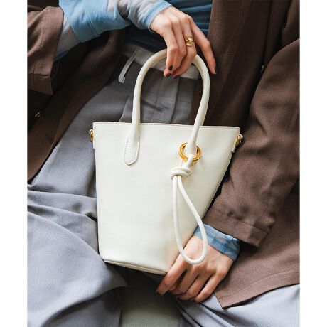 iȕ͋C̃oPc^2WAYAVg[obOpointEԌ̃AVg[JbgfUCvXBEڂ䂭fUCŏiŃ[hȈۂ^Ă܂BE}OlbgJŕ̏o₷̂|CgBEɂ̓t@Xi[|PbgƃI[v|Pbgtŏ̎[ɂ֗BE{vfނgpĂ̂ŁAg܂EU[L[O`[ƃV_[Xgbv͎O\Ȃ̂ŃV[ɂĎgł܂BcoordinateEVvȃR[fBl[gɍ킹鎖ŃANZgɂȂ܂BiEO|PbgFȂE|PbgFt@Xi[|Pbg~1AI[v|Pbg~1EA4Ήi22~31cm)F~Ezi10~20cmjFEybg{gi500mljF~Eybg{gci500mljFfpʐ^͎BeɂAۂ̃J[ƑقȂꍇ܂B\߂Bi̐F̖ڈ́AiP̂̉摜QƂB------------------------------------------LAMARGE(}[W)-tHƃoXkɌvZAChicMinimalłȂ珗炵_炩fUC̃ACeāBmIŏiȏ̂߂̃t@bVObYuhB----------------------------------------îCɓo^ @n[g}[NNbNIJ[̍ēגʒmAZ[m点܂BVbv̂Cɓo^ @ViēגʒmȂǁAȏ󂯎邱Ƃł܂B[^:99116]