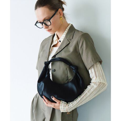 ۂ݂̂tHɃTě򊴂iȃobOBpointEobOɃ^bN{ŗ̊̂VGbgɁBEnȟіڃfUCŃANZgvXBE}`Ƃ̂ŁA500mlybg{gɂēTCYÊTenŁAIP[WV[ɂsb^BEɂ̓|PbgPtŃTbƎoו̎[ɕ֗BcoordinateER[f̃ANZgɃsb^ȃfUCŁAVvȃX^Cɂ킹Ă₷łBiEobOJF}OlbgEO|PbgFȂE|PbgFt@Xi[|Pbg~1AI[v|Pbg~1EA4Ήi22~31cm)F~Ezi10~20cmjFEybg{gi500mljFEybg{gci500mljF~fpʐ^͎BeɂAۂ̃J[ƑقȂꍇ܂B\߂Bi̐F̖ڈ́AiP̂̉摜QƂBîCɓo^ @n[g}[NNbNIJ[̍ēגʒmAZ[m点܂BVbv̂Cɓo^ @ViēגʒmȂǁAȏ󂯎邱Ƃł܂B[^:99088]