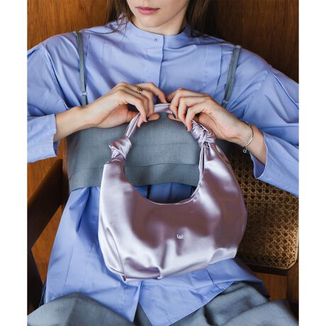 ۂ݂̂tHɃTě򊴂iȃobOBpointEobOɃ^bN{ŗ̊̂VGbgɁBEnȟіڃfUCŃANZgvXBE}`Ƃ̂ŁA500mlybg{gɂēTCYÊTenŁAIP[WV[ɂsb^BEɂ̓|PbgPtŃTbƎoו̎[ɕ֗BcoordinateER[f̃ANZgɃsb^ȃfUCŁAVvȃX^Cɂ킹Ă₷łBiEobOJF}OlbgEO|PbgFȂE|PbgFt@Xi[|Pbg~1AI[v|Pbg~1EA4Ήi22~31cm)F~Ezi10~20cmjFEybg{gi500mljFEybg{gci500mljF~fpʐ^͎BeɂAۂ̃J[ƑقȂꍇ܂B\߂Bi̐F̖ڈ́AiP̂̉摜QƂBîCɓo^ @n[g}[NNbNIJ[̍ēגʒmAZ[m点܂BVbv̂Cɓo^ @ViēגʒmȂǁAȏ󂯎邱Ƃł܂B[^:99088]