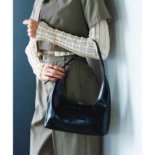 【LA MARGE】【本革】 ハーフムーン ショルダーバッグ