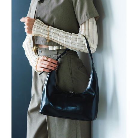 򊴂̂{vgpAghCNȃn[t[^obOBpointEؚȃV_[xgtF~jȕ͋CoĂ܂BEnhobOƂĂV_[obOƂĂg閜\ȃobOBEV_[10iK̒߂\BE{v̍鎿ƃVvȃfUĆAtH[}V[ɂ劈􁝁EgP_Ȃ̂ŁAaELÕMtgɂIXXłBcoordinateÊ鎿Ńg[R[fBl[gɂffUCBiEO|PbgFȂE|PbgFt@Xi[|Pbg~1AI[v|Pbg~1EA4Ήi22~31cm)F~Ezi10~20cmjFEybg{gi500mljFEybg{gci500mljF~fpʐ^͎BeɂAۂ̃J[ƑقȂꍇ܂B\߂Bi̐F̖ڈ́AiP̂̉摜QƂB------------------------------------------LAMARGE(}[W)-tHƃoXkɌvZAChicMinimalłȂ珗炵_炩fUC̃ACeāBmIŏiȏ̂߂̃t@bVObYuhB----------------------------------------[^:99115]