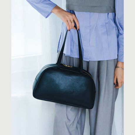 Eh^̃tHڂ䂭{XgobOpointE_炩Ȗ{vŏiłƂۂoĂ܂BEOnh݌vŌɊ|₷AghvXĂ܂BE500mlybg{g܂ݎPAɂēTCYŃfC[gɃsb^BE傫Ȃ̂1ĂƁAlXȃV[Ŋ􂵂܂BEו̎o₷Eht@Xi[̗pAg₷ɂ܂BEꂽfUCƏ㎿ȑfނŒpĂ܂BcoordinateELC߂ȃX^Cɂ͂AăfjȂǍ킹đlJWAȃX^COɂA4TCY[\ȓV[Y̑傫߃TCÝyiԁF99119zIXXiEO|PbgFȂE|PbgFt@Xi[|Pbg~1AI[v|Pbg~1EA4Ήi22~31cm)F~Ezi10~20cmjFEybg{gi500mljFEybg{gci500mljF~fpʐ^C[Wʐ^͎BeɂAۂ̃J[ƑقȂꍇ܂B\߂Bi̐F̖ڈ́AiP̂̉摜QƂB------------------------------------------LAMARGE(}[W)-tHƃoXkɌvZAChicMinimalłȂ珗炵_炩fUC̃ACeāBmIŏiȏ̂߂̃t@bVObYuhB----------------------------------------îCɓo^ @n[g}[NNbNIJ[̍ēגʒmAZ[m点܂BVbv̂Cɓo^ @ViēגʒmȂǁAȏ󂯎邱Ƃł܂B[^:99120]