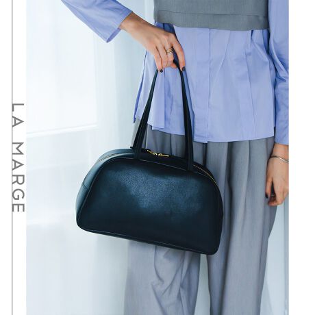 Eh^̃tHڂ䂭{XgobOpointE_炩Ȗ{vŏiłƂۂoĂ܂BEOnh݌vŌɊ|₷AghvXĂ܂BE500mlybg{g܂ݎPAɂēTCYŃfC[gɃsb^BE傫Ȃ̂1ĂƁAlXȃV[Ŋ􂵂܂BEו̎o₷Eht@Xi[̗pAg₷ɂ܂BEꂽfUCƏ㎿ȑfނŒpĂ܂BcoordinateELC߂ȃX^Cɂ͂AăfjȂǍ킹đlJWAȃX^COɂA4TCY[\ȓV[Y̑傫߃TCÝyiԁF99119zIXXiEO|PbgFȂE|PbgFt@Xi[|Pbg~1AI[v|Pbg~1EA4Ήi22~31cm)F~Ezi10~20cmjFEybg{gi500mljFEybg{gci500mljF~fpʐ^C[Wʐ^͎BeɂAۂ̃J[ƑقȂꍇ܂B\߂Bi̐F̖ڈ́AiP̂̉摜QƂB------------------------------------------LAMARGE(}[W)-tHƃoXkɌvZAChicMinimalłȂ珗炵_炩fUC̃ACeāBmIŏiȏ̂߂̃t@bVObYuhB----------------------------------------îCɓo^ @n[g}[NNbNIJ[̍ēגʒmAZ[m点܂BVbv̂Cɓo^ @ViēגʒmȂǁAȏ󂯎邱Ƃł܂B[^:99120]