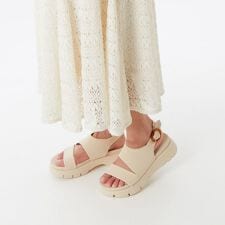 ケソウ(Kesou)の【21.5～27.cmサイズ対応】抜群のフィット感で長時間履いても疲れにくい厚底ニットサンダル