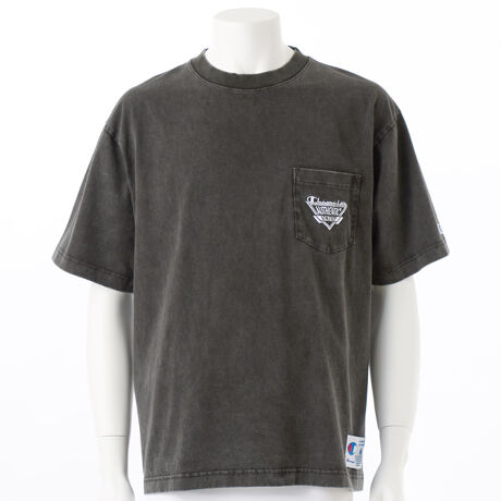 [^:C3-C304]ɔzĐYꂽTXeiuȃAJȂ100gpAhCȒSñV[gX[uTVcłBS̓IɂƂbNXtBbgBi􂢉HɂAp̓璅ꂽ킦܂Bɂ́uCHAMPIONv̕Champion(R)i`sIjuha̒nłuROCHESTER NEWYORKi`FX^[ j[[NjvnݔŃu1919vAwɂ́uCHAMPION AUTHENTIC AMERICAN ATHLETICWEARi`sI I[ZeBbN AJ AX`bNEFAjvA菑̏̂ŃvgĂ܂B