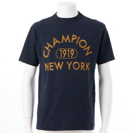 [^:C3-C307]ɔzĐYꂽTXeiuȃAJȂ100gpA_炩G̗ǂVfނ̃V[gX[uTVcłBChampion(R)i`sIjuh̗j̒ŁÃJbW`[̃EFAƂĎgpAxĂvgfUCɗƂ񂾃ACełBɃubN̂ɂuChampion 1919 NEW YORKi`sI 1919 j[[NjṽvgBzCgAIbNXtH[hO[̃{fBɂ͐ݍ݃vgȂ̃J[̃{fBɂ̓o[vggpĂ܂BI[ZeBbN AJ AX`bNEFÃ`sI炵oC_[lbNdl|CgłB