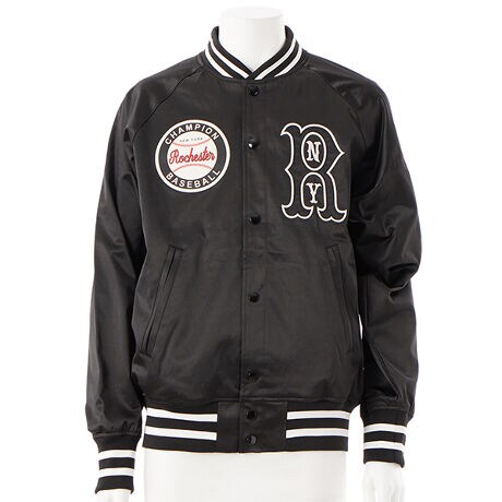 [^:C3-C610]1960`70ÑAJ̃x[X{[t@bVfUCƂĎꂽAƃNVbNȕ͋CIȁuRETRO BASEBALLig x[X{[jve[}ƂRZvgpbP[W̃CibvB|GXeƃRbg̍agpAXgb`̂Tefނ̃x[X{[WPbgłBnƐg̓Rbgƃ|GXe̍agpuXLvƌĂ΂fށB̗͊ǂ|GXengpĂ܂BɂChampion(R)i`sIjuha̒nłuROCHESTER NEW YORKij[[NB`FX^[sjṽCjV싅`[̃SɃfUCA[g[NTenƎhJŁAEɂ͖싅̃{[ɁuCHAMPIONvuBASEBALLvuROCHESTERvCAEgA[g[NTenɃvgpb`ŁAwɂ̓TenɂuCHAMPION BASEBALLṽAbvPtĂ܂BOĂ̓Xibv{^ŁA݁AA̓CudlBOgTChɃ|PbgtłB̐RbggNVbNȈۂ̃l[^ÓARZvgpbP[W̌o[WłB