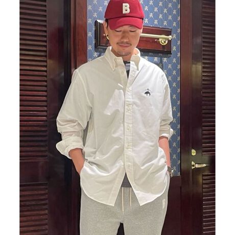 [^ԁFP23330100211909]FW23 LOGO SeriesICVbvubNX uU[Y̑㖼ɂȂĂ|{^_EJ[̃X|[cVcЂƂDꂽƏ_炩킹AF̗ǂϋṽX[s}Rbg̐ngp܂BɎ{GFiS[f t[Xj}[Nʏ傫fUCAʊo邽߂ɃubNŎhJ܂B`́ÁAEGXgAA[z[łTraditional FitɂA^bNAEgĂT}ɂȂ{bNXVGbgłBzCgƃu[̃x[VbNJ[͂AIbNXtH[hȂł͂̃CG[E߂łBjp̃TCY\LłAj킸pł܂BdlEtBbg-gfBVitBbgE݌^-{^_Ei݂̒8.6cmjEobNv[c-Z^[{bNXv[cE-EJt-EhoJti_u{^jE|Pbg-Ȃ