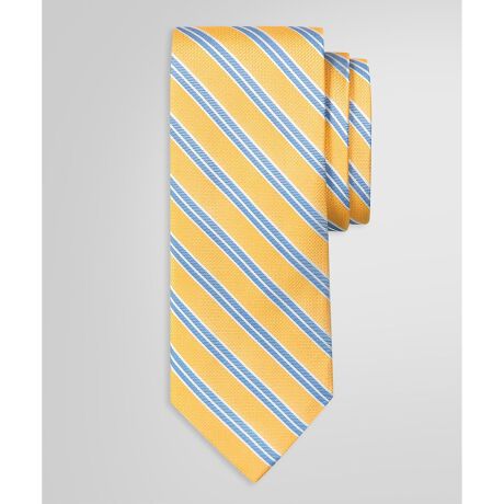 [^ԁFP25120100221060]Brooks Brothers\ẼXgCvbv^Cbv^C͌򂠂鐤D̐nōꂽlN^ĈƂŁA\IȕƂăW^XgCv܂B19Ỉp̘AiWgjAƂɔzF̈قȂXgCṽ^C߂Ă邱ƂɃqgăubNX uU[YAJŔ\ƂÃrWlXp[\̊ԂōLp悤ɂȂ܂B͂Ƃ̃bvDgp~jBB#1XgCvBX[cX^Cɂ͂AWPbguU[̃^ChAbvX^C܂ŁAIIt킸LgԂ̃^CłBiɂĕ̔zuɌ̍܂B̍ۂɂIт܂̂ŁA炩߂B