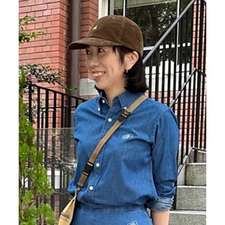 [^ԁFP25620330001379]Double B Collectioni_ur[RNVjǂȋG߂̑ɂRɗnރCgfjVcHDAAZ[^[XEFbgVc̃Ci[ɂƁAX̃R[fBl[gɊ􂷂fj̃VcBy߂̃fjngpĂ̂ŁAɃJ[fBKWPbg𒅗pĂcꂵɂAG߂킸V[YXɂg܂BǂȋG߂̑ɂRɗnށA▭ȃtF[hu[|CgłBClassic FitiNVbNtBbgjFgɃ_[cȂobNɃ{bNXv[cAXg[głƂtBbg̃fBBBi_ur[jS̎hJBV[ỸXJ[gƍ킹ăZbgAbvɂ̂߂łBiقړFłAň݂ɍق܂Bj{^_Ei|J[jVc͑nƎ҂̑AWEEEubNXpŃ|Zϐ킵ۂɁAI肪v[̎זɂȂȂ悤ݐ{^ŗ߂Ă邱ƂɃqg𓾂člĂA1900NɃAJŏ߂Ĕ̔܂Bt@bVjł͕킳ꂽƂABrooks BrothersےACêЂƂłBDouble B Collectioni_ur[RNVjFghɍE邱Ƃ̖ՓIȃACeɁABrooks Brothers炵㎿ŃI[ZeBbNȃGbZXV[YBӂ́uBvAȂCjVS|CgłBdlE݁F{^_EJ[EdlFOJAvPbgtgi{^6jEFEFEhoJti{^1jE|PbgFV[ỸXJ[giiԁFP25650330001380jƍ킹ăZbgAbvɂ̂߂łBiقړFłAň݂ɍق܂Bj