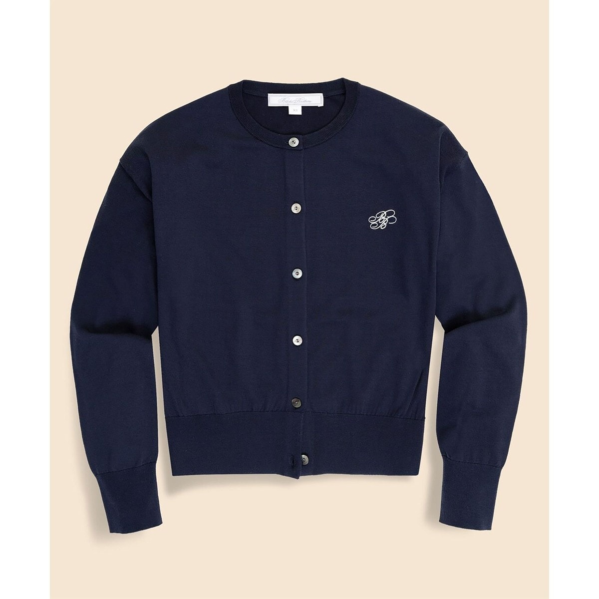 メリノウール／カシミヤ ケーブル ゴールドボタン クルーネック