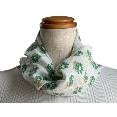 [^:W002]_炩ȑfނƔԕłBDGƐꂽfUCŁAґȕ͋Co܂B^b`ŊȒPɐgɒ邱ƂłAɃGKgŏiȈۂ^܂BOXJ[tBNłȒPɊ悤ɁǍɂ}WbNe[v𗯂߂邾łӂIVɂ܂Ƃ܂܂Bt@bVɍ킹āȂOőOŗ߂X^CBOo^]AK[fjOɂ҂BlXȃV[łp܂B}WbNe[vŊȒPɃXJ[tt镾ГƎ́upVāv擾Ă܂B-POINT-EsvAOołȒPɂӂƊEyʂŎ^т₷EoG[VLxŊyIׂ